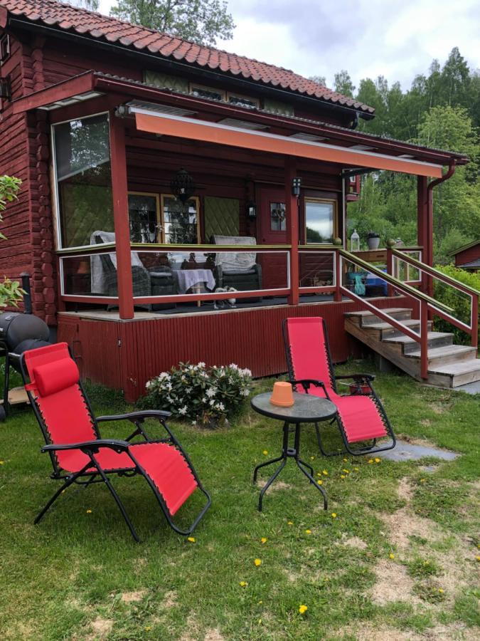 Mysigt Boende I Raettvik Med Utsikt Oever Siljan Buitenkant foto