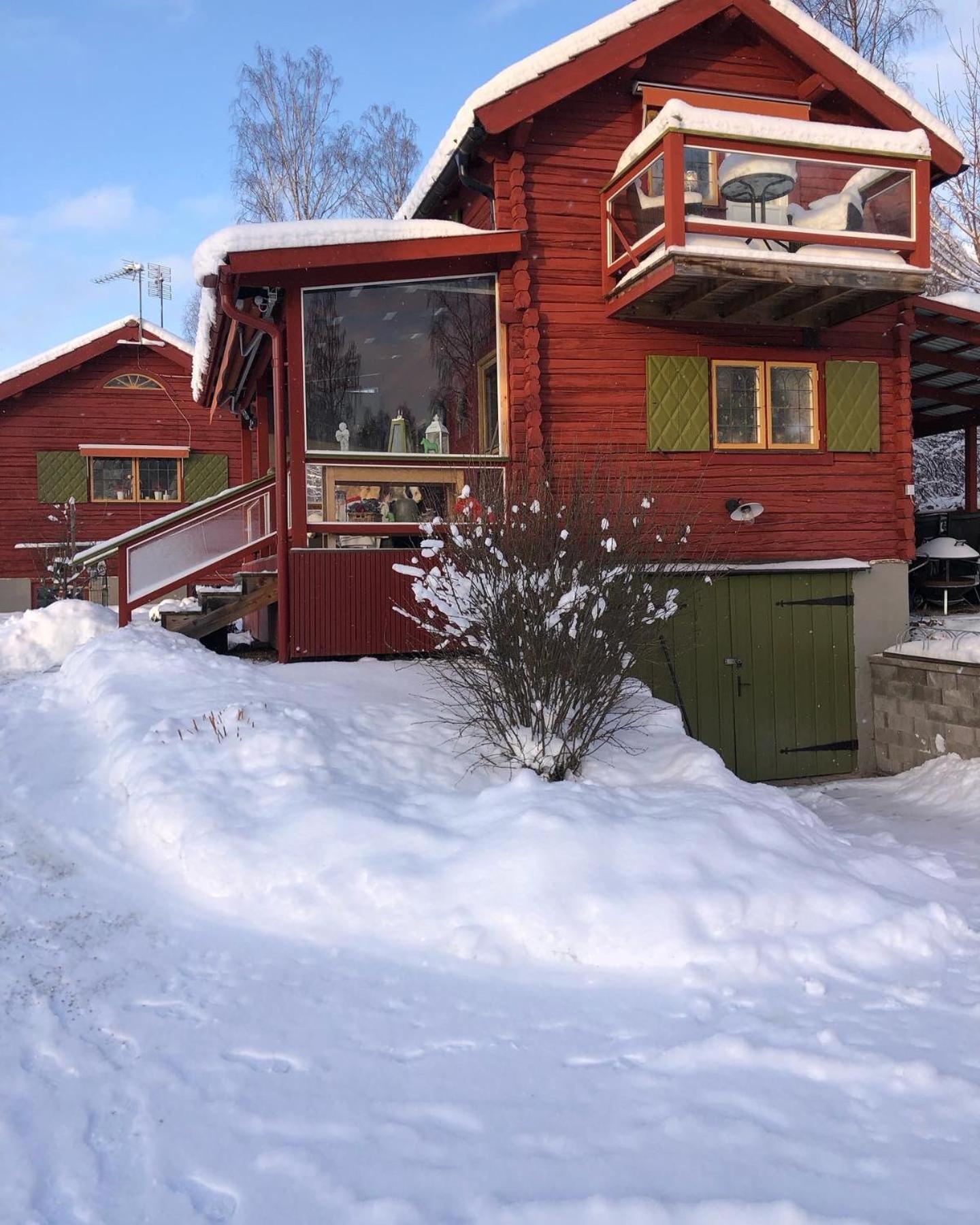 Mysigt Boende I Raettvik Med Utsikt Oever Siljan Buitenkant foto