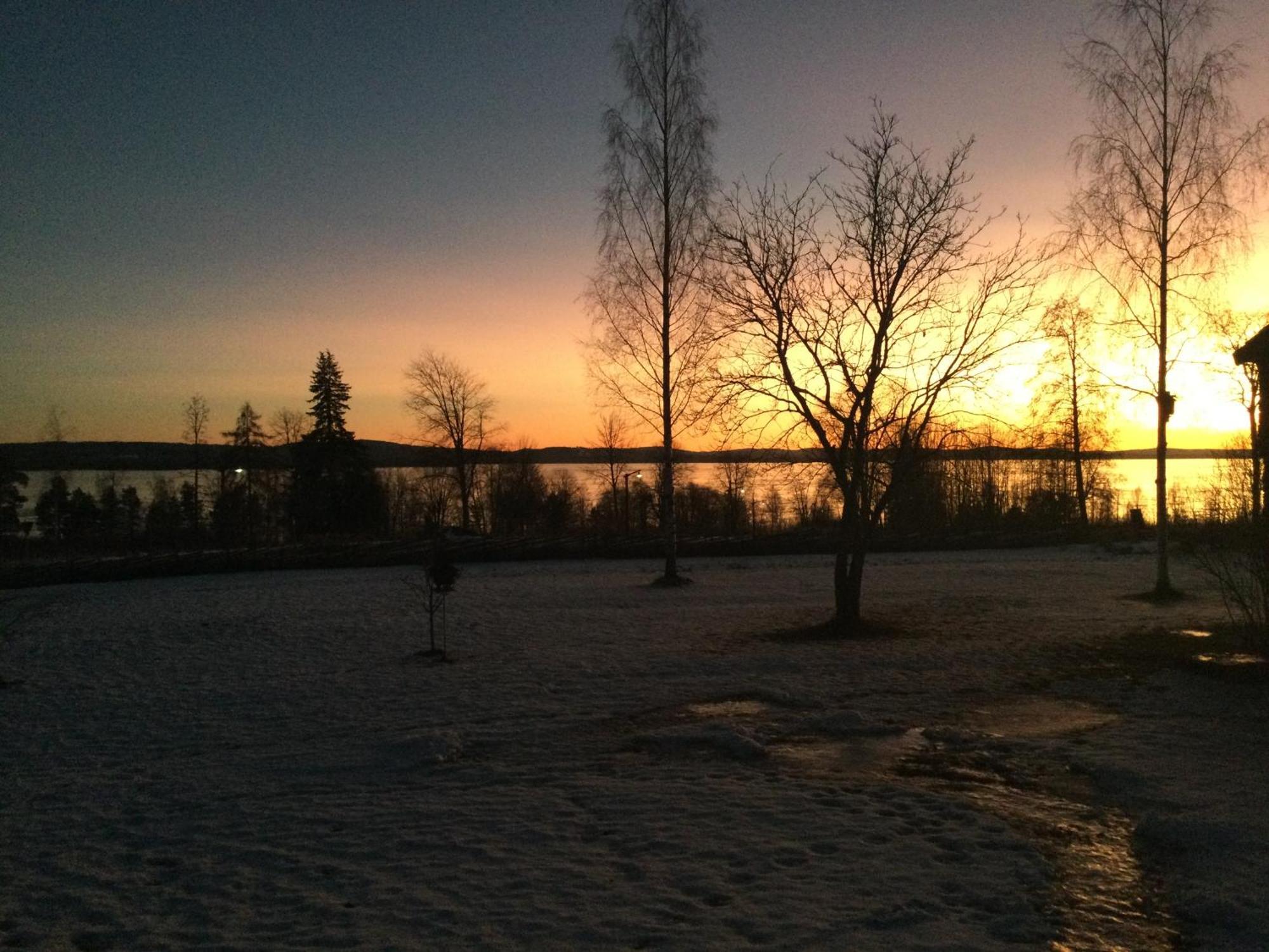 Mysigt Boende I Raettvik Med Utsikt Oever Siljan Buitenkant foto