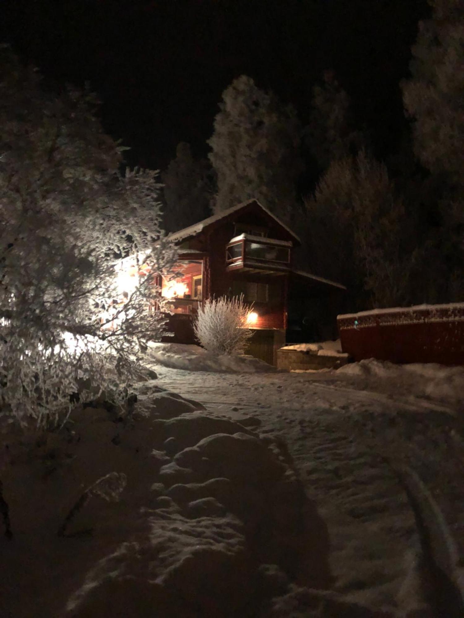 Mysigt Boende I Raettvik Med Utsikt Oever Siljan Buitenkant foto